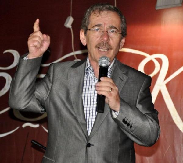 Devlet Bakan ve Babakan Yardmcs Abdullatif ener