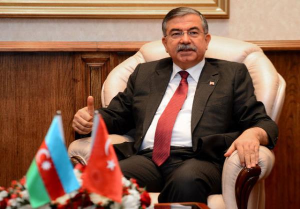 Ulatrma Bakan, Milli Savunma Bakan smet Ylmaz