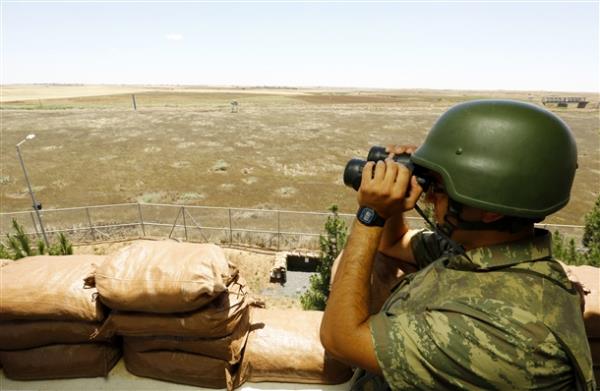 12. Hudut Blk Komutan Yzba Gkhan Karabacak, karakoldaki yeni sistemin rnek uygulamasyla snr gvenliinin salandn belirtti.