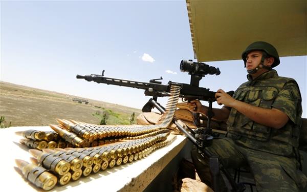 Trk Silahl Kuvvetleri tarafndan pilot olarak uygulanan proje kapsamnda hudut karakolunun sorumluluk sahas kameralar ve sensrlerle donatld. Hudut olaylarna daha hzl mdahale iin hudut hat yolu asfaltlanrken snrn her metresi komuta kontrol merkezinden 24 saat takip ediliyor.