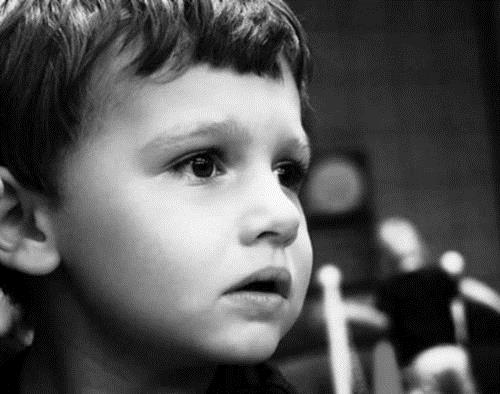 2007 ylnda, yetim kalm bu ocuklardan alts, maruz kaldklar bu durum karsnda 925.000 Dolarlk tazminat aldlar.