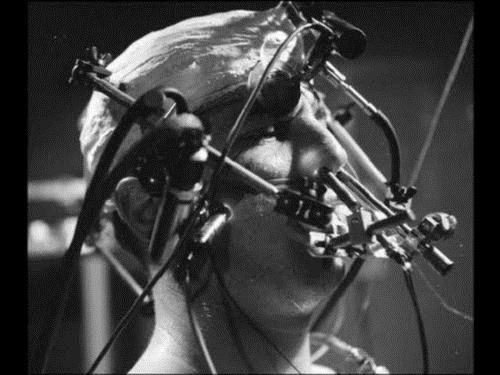 Theodore Kaczynski, dier ismiyle Unabomber, CIA'nn rahatsz edici deneylerine maruz kaldn ve bu deneylerin kendisinde zihinsel dengesizliklere yol am olabileceini iddia etti