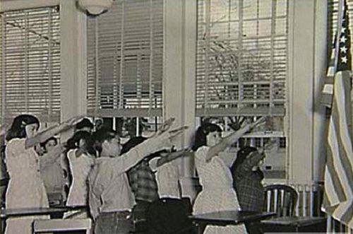 nc Dalga Psikolog Milgram tarafnda yaplan deneye benzer konuda yrtlen bu alma, 1967 ylnda gerekletirilen, nc dalga deneyi idi.