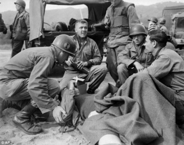 Getiimiz gnlerde 86 yanda hayatn kaybeden efsanevi sava fotorafs Martin Luther King Jr'n ektii fotoraflar kz gn yzne kard.