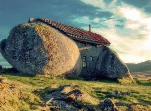 Stone House, Portekiz