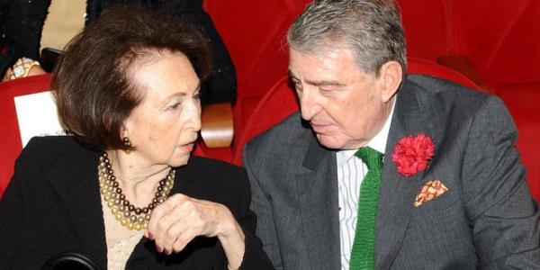 Aile ile olan samimiyetlerini irket idarecilerine aksettirerek istismar eden bayiler