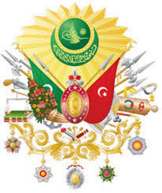 Hilafet sanca��n�n alt�ndaki �i�ek �ekilleri Osmanl�'n�n estetik y�n�n� g�sterir. Buket aras�nda ki g�ller hilafet sanca�� �zerinde manevi ilhamlar sebebiyle bulundurulur.