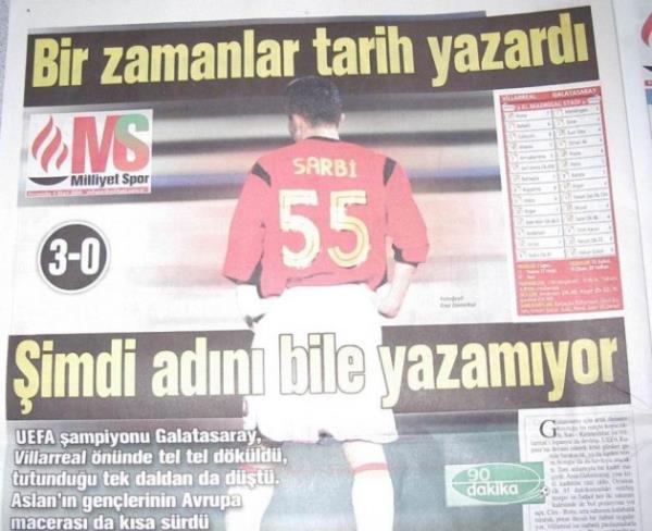 Galatasarayl futbolcu Sabri arkasnda "Sarbi" yazan bir formayla sahaya kal 9 yl oldu.