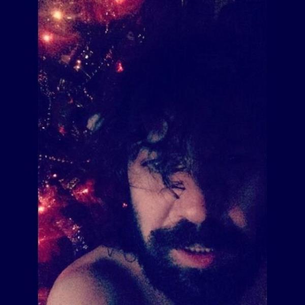 HALL SEZA: Kapma biri yeni yl aac brakm sa olsun