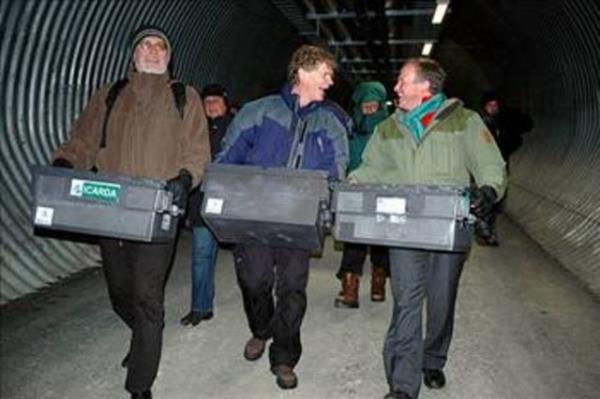 Bizim bu depoya ihtiyacmz var. nk tarmn, iklim deiimine, zararl bceklere, hastalklara, kurakla kar adaptasyonunu salamak ve iftilere yardm elini uzatmak zorundayz."