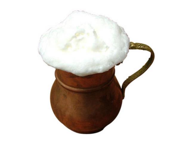 Ayrann normal bir bireyin vcudunda hibir zararl etkisinin olmamakla birlikte, sindirim ve boaltm sistemlerinde karlalan; ishal, peklik, kaln barsak, mide, barsak iltihab gibi rahatszlklarda tedavilerine yardmc olarak tketilebilir.