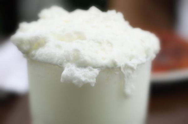 Ayrca egzersizden sonra zellikle yasz yourt, su, tuz, fesleen veya nane ile yaplacak bir ayran tansiyonun dmesini engeller.