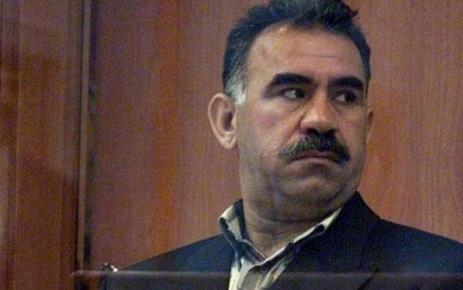 (21 MART) CALAN PKK'LILARA 'TRKYE'Y TERK EDN' ARISINDA BULUNDU- Diyarbakr'daki Nevruz kutlamalarnda Abdullah calan?n mesaj Trke ve Krte olarak okundu. Mesajda, terr rgt PKK yelerinin lkeyi terk etmesi arsnda bulunuldu.