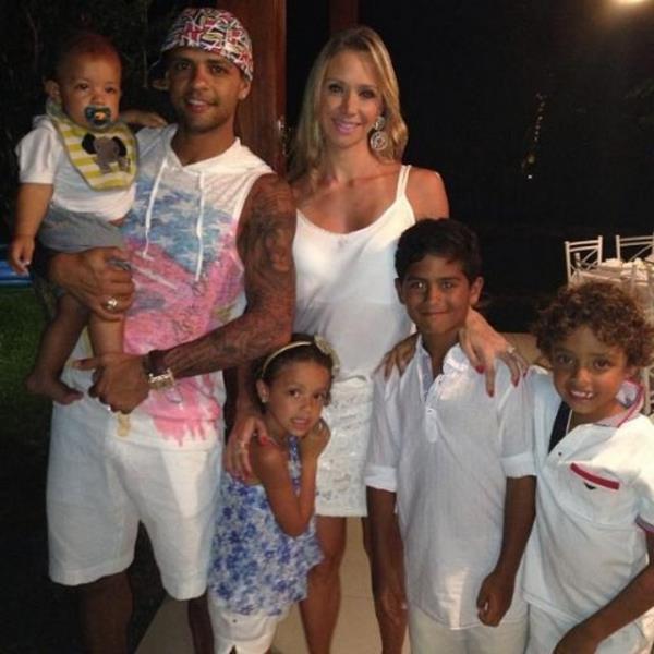 FELPE MELO: Yeni ylnz kutlu olsun