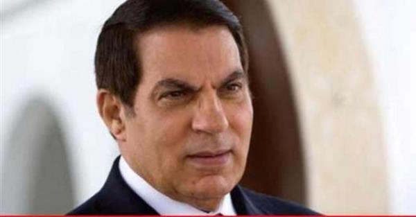 Haziran aynda, "Kandrlarak buraya getirildim, grevimin bandaym" aklamasn yapt ama kimse itibar etmedi.