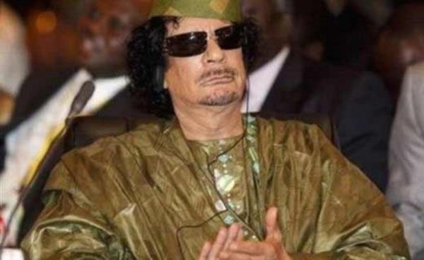 Halklar tarafndan istenmeyen adam ilan edilen liderler ou ecelleriyle deil kuruna dizilerek, intihar ederek ya da idam edilerek lyor.