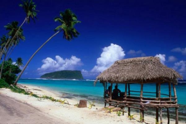 <b>Samoa:</b> 1962'de bamszln kazandndan bu yana ordusu yok. Yeni Zelanda ile bir anlama yapt. Buna gre orduya ihtiyac olduunda Samoa'y Yeni Zelanda ordusu koruyacak.