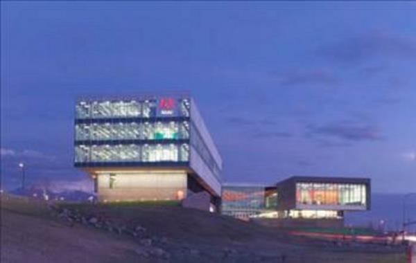 Adobe Ayda 5 bin 757 dolar (10 bin 158 lira)