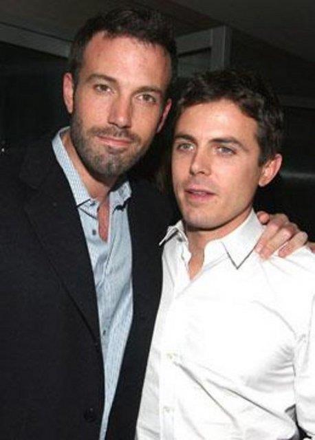 ki karde Hollywood'un baarl ortaklarndan.