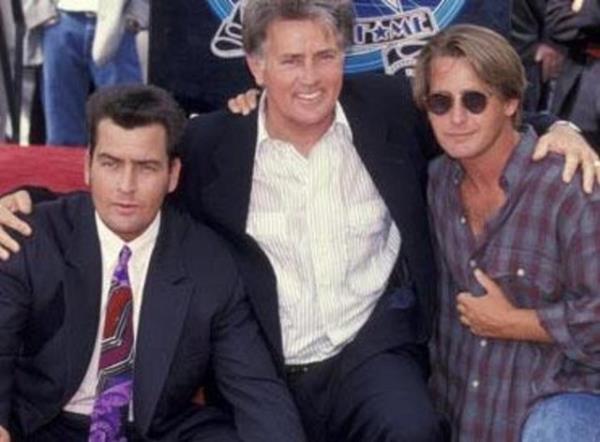 Babalar Martin Sheen de aktr.