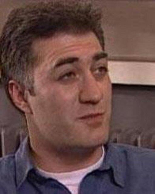 Tamer Karadal yllar nce Ferhunde Hanmlar ile dikkat ekmiti.