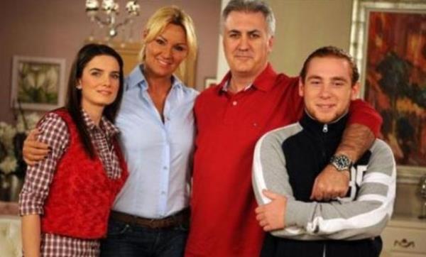 Karadal, ocuklar Duymasn ile kariyerinde ok nemli bir baar yakalad.