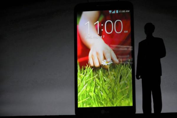 LG G2 Telefon, deitirilemeyen 3000 mAh batarya kullanyor