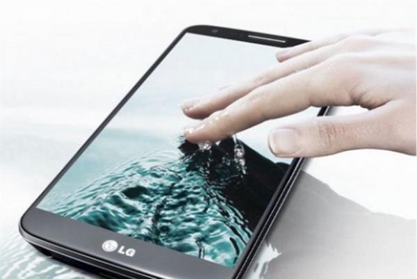 LG G2 G2, Android 4.2.2 iletim sistemi kullanyor