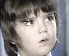 <p><b>SEZERCK</b></p>    Sezercik Aslan Paras, Sezercik Yavrum Benim, Sezercik Kk Mcahit gibi filmlerin kocaman gzl, dank peremli sevimli oyuncusu Sezer nanolu babas yapmc Berker nanolu sayesinde sinemaya adm att. Genellikle Kemaletin Tucunun kahramanlarn anmsatan anne- baba sevgisinden uzak ocuklar canlandrarak seyirciyi bal telinden vurdu.