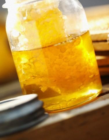 Firma Ad: 06 Ekim Gda ve ht. Mad. ml. th. hr. Paz. San. Tic. Ltd. ti. Ostim / ANKARA    <p>rn Ad: Szme iek Bal (C4 eker Oran , Balda protein ve ham bal delta C13 deerleri fark, Fruktoz Glukoz Fruktoz/Glukoz)</p>    Marka ve Son Tketim Tarihi: Damla Bac STT: 02.2016