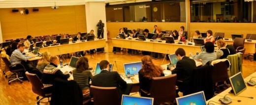 <p><b>Aylk 600 dolar</b></p>    talya'nn Roma kentinde bulunan Uluslararas Tarmsal Kalknma Fonu (IFAD) ise, akademik baars yksek olan lisans rencilerine ve mezunlarna staj imkan veriyor. IFAD'n Birlemi Milletler kapsamndaki roln anlamak ve uluslararas alma ortamnda yer alabilmelerini salamak iin adaylara 6 ay boyunca cretli staj imkan veriyor. Ayrca staj kapsamnda kabul edilenlere aylk 600 dolar maddi destek de salanyor.   <p>http://www.ifad.org adresinde yer alyor.</p>