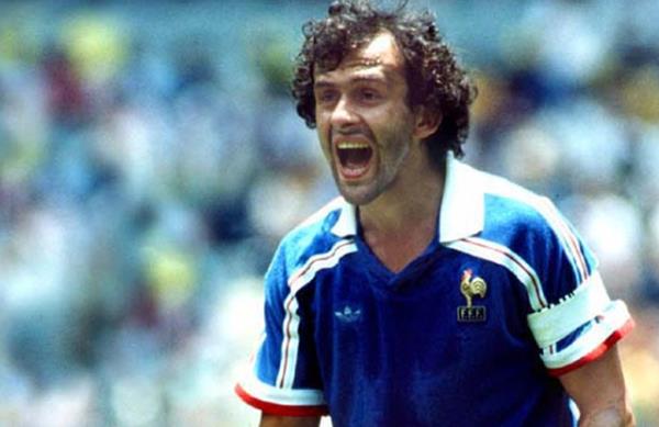 'Sokaklar, iyi futbolcu olmak iin en iyi yoldur.' Michel Platini.