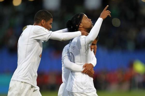 Taraftarlar yle yorumlar yle geyikler yapt ki..