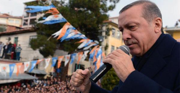 <b>GEREKRSE CAMY YIKARIZ:</b> ODT yolu tartmalar srasnda yol yapmak iin her trl engeli aabileceklerini belirtti.