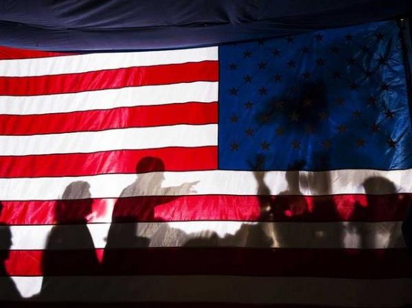 irket birlemelerinde ba eken lke ABD oldu. lkede ekonominin yeniden hayata dnmesi satn alma piyasasn da hareketlendirdi. Geen sene irket birlemelerinin yzde 6 orannda artt ABD'de satn almlarn bykl de 852 milyar dolara ulat.