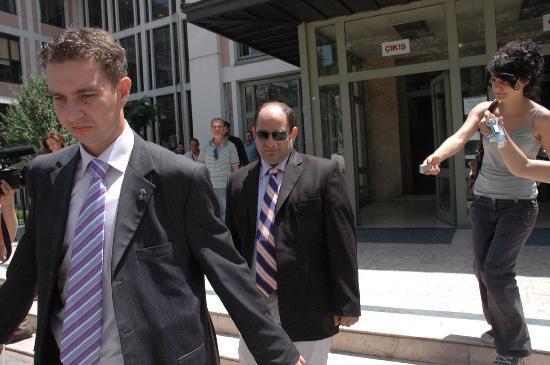 Ta ki dn akam Hakimler ve Savclar Yksek Kurulu (HSYK) 1'inci Dairesi'nce alnan ani bir karar ile Bakrky Cumhuriyet Basavc vekilliine atanana kadar.