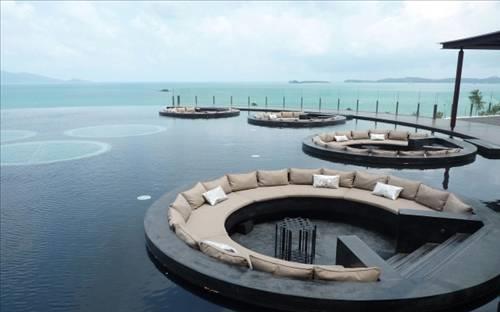 Doa ile hayvanlar aleminin en masum ve baklas kareleri...