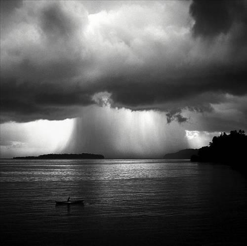 Doa ile hayvanlar aleminin en masum ve baklas kareleri...