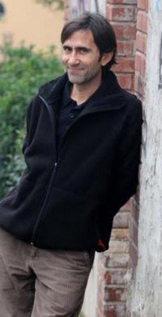 Peker Akaln geip giden yllara iyi direnmi