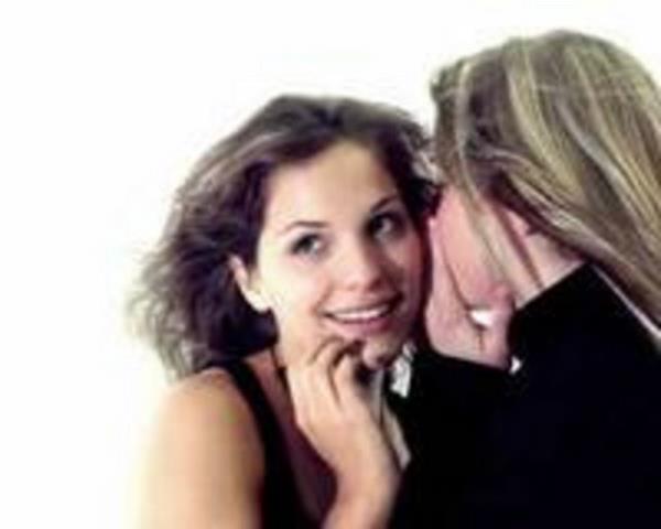 ngiltere'de 2 bin kii zerinde yaplan bir aratrmada erkeklerin gnde ortalama 6, kadnlarnsa 3 yalan syledikleri ortaya kt.