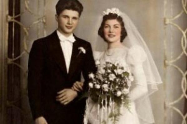 Osmanl dneminde Samsun'da yaymlanan Musavvar Malumat Gazetesi'ndeki izdiva ilanlarnda kullanlan dilin zariflii, e arayan kiilerin gen olu u ve taleplerde genellikle "musikiden anlar" ifadesinin bulunmas dikkat ekiyor.