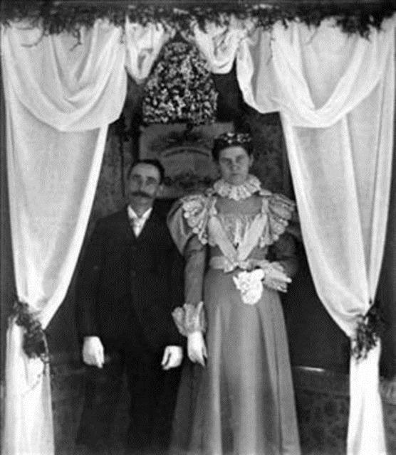 O zaman insanlar gnn en yaygn iletiim arac olan gazetelere ilan vererek kendilerine e aryorlard. te sizi glme krizine sokacak o evlilik ilanlar...