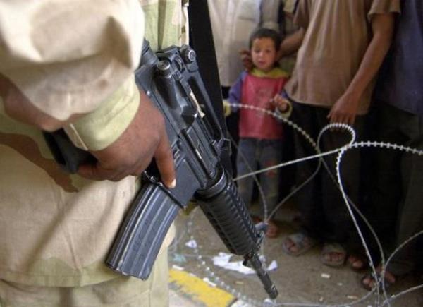 <p><b>VAKIFBANK-TFMD Yln Basn Fotoraflar 2003 TFMD zel dl </b></p>  Rza zel, Hrriyet Gazetesi   <p>ABD'nin Irak Harekat'nda Badat</p>