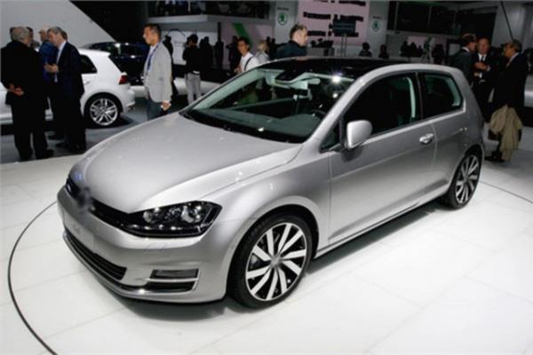 <p><b>Otomobil</b></p>  stanbul'da iyi bir araba almak 63 bin liranz olmas gerekiyor.