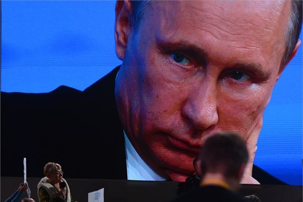 <p><b>6-Rusya</b></p>  Rusya, 2050'de 8,01 trilyon dolarlk byklyle dnyann en byk altnc ekonomisi olacak. lkenin u anki bykl 2,01 trilyon dolar ve sekizinci srada