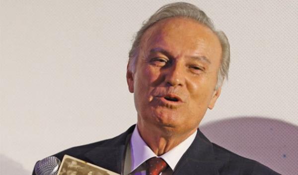 Ediz Hun - 1940 (74)