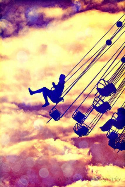 Beyin faaliyetleri, meditasyon egzersizleriyle, endie ve kayg odakl sa beyinden mutluluk, heyecan ve keyif odakl sol beyin tarafna geebilir.