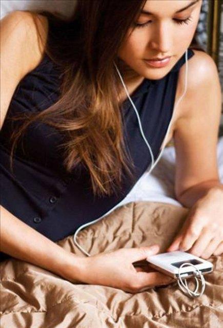 Deneyin sonucunda mutlu hissetmeye alan grup deneyden moralleri yksek olarak ayrld.