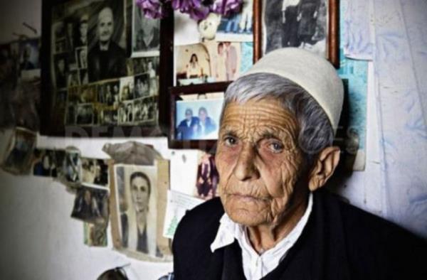 Erkeklerle cinsel ilikiye girmeme sz verdikleri taktirde, erkeklerin yararland haklardan faydalanma hakk tanm...