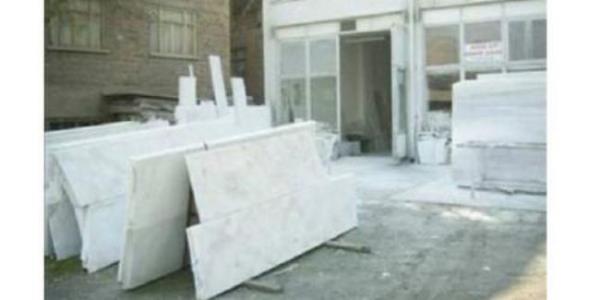 Arkadalaryla iddiaya tutuup kafasyla mermer bloku krmaya alan medyatik karatecinin mermer yerine kafasn krarak beyin travmas sonucu lmesi <b>(stanbul-Esenler).</b>